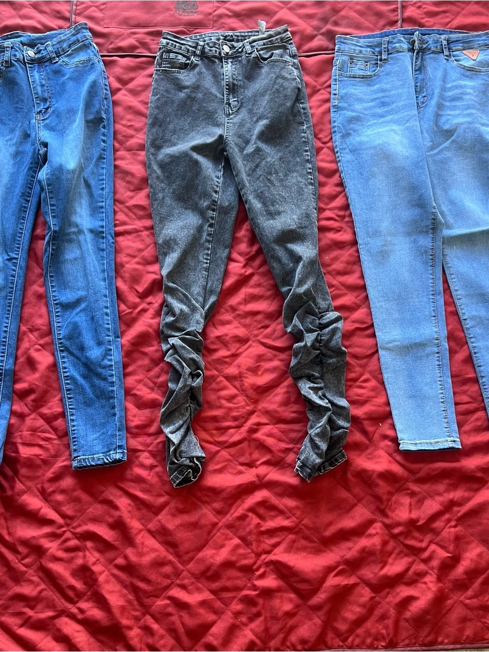 3 SHEIN Skinny Jeans in Blue and Black